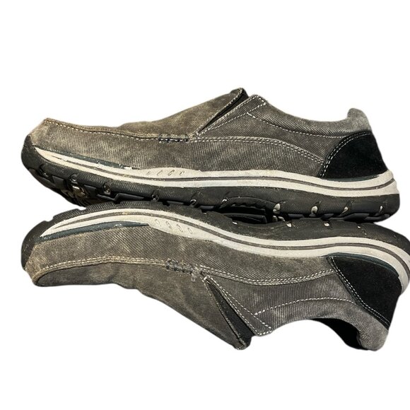 SKECHERS Men's Loafers Size 10 Relaxed Fit Memory Foam Wide Fit Slip On Grey - Picture 1 of 5